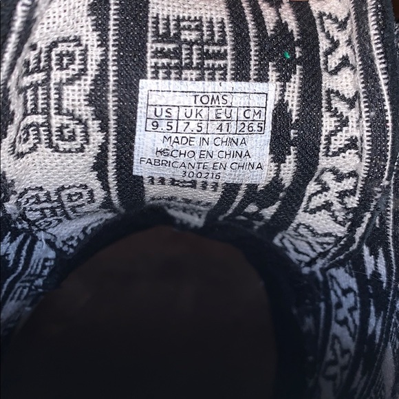 Toms Desert Wedge Suede Booties - Picture 7 of 8